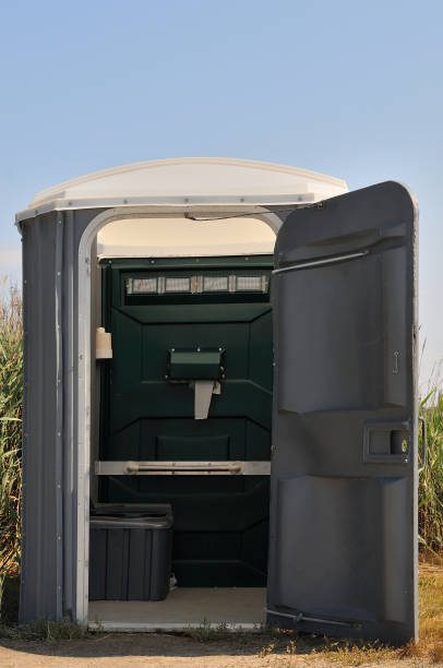 Best Porta potty rental near me  in Prairie Du Sac, WI